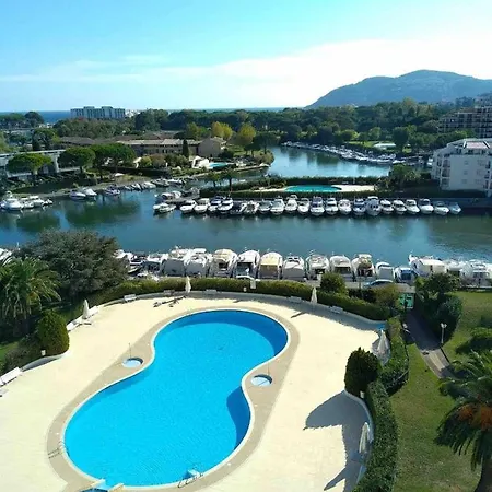Lovely Cannes Marina Mandelieu-la-Napoule